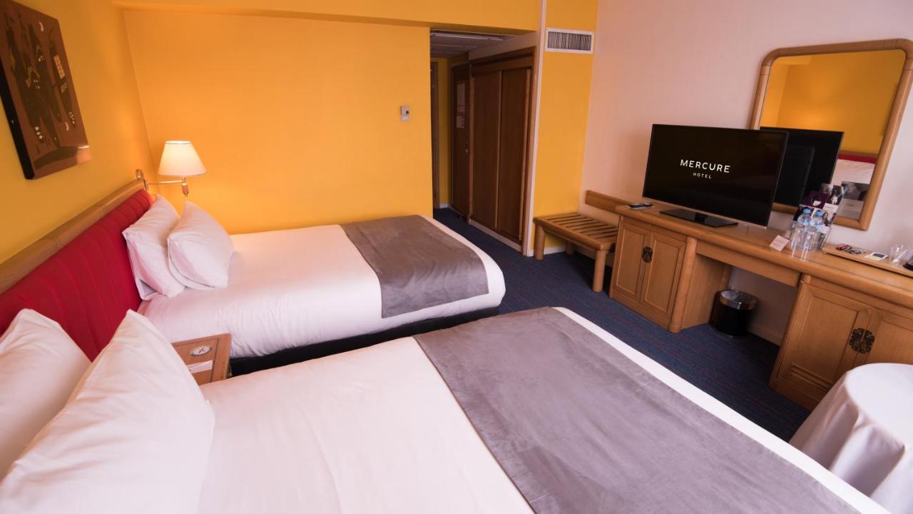 Hotel Mercure Alger Aeroport Dar el Beïda Exterior foto A typical room at a Mercure hotel